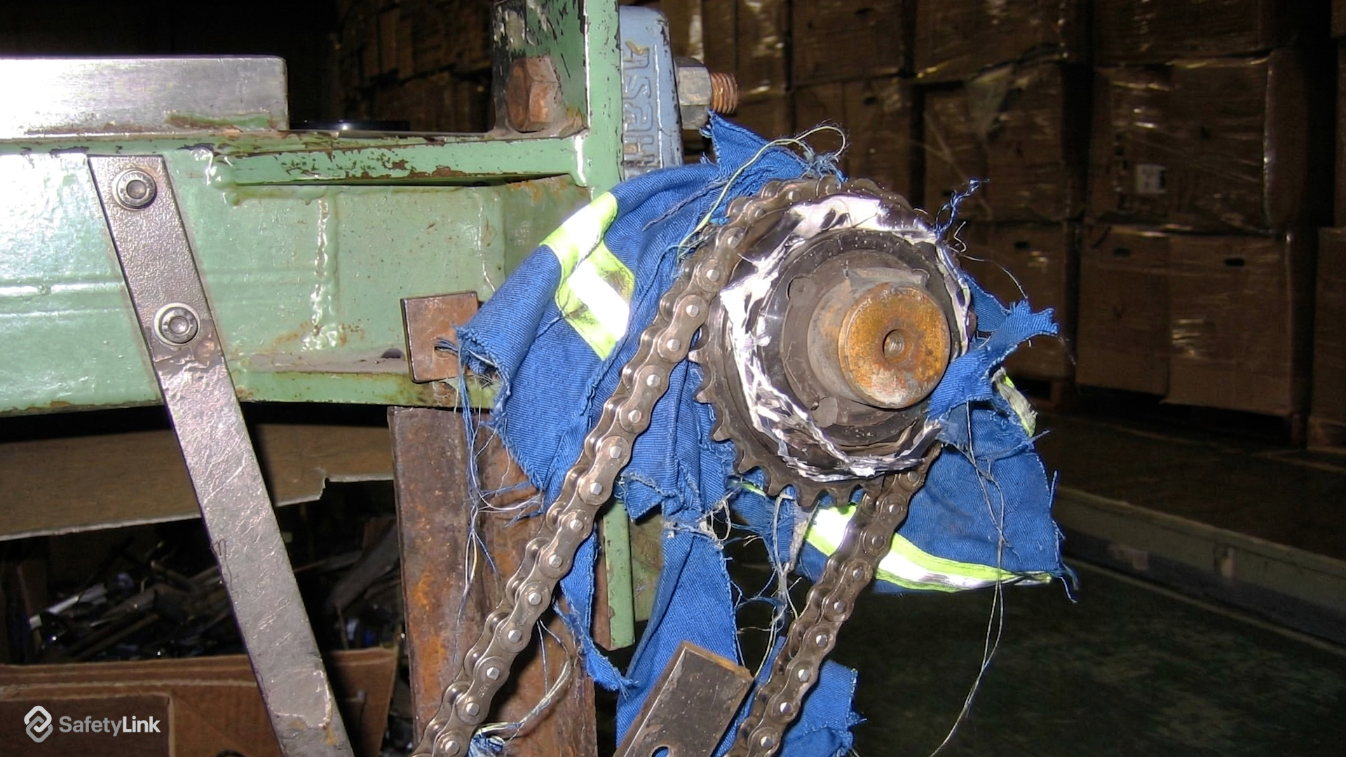 78331-565417488.00_04_01_00.Still005